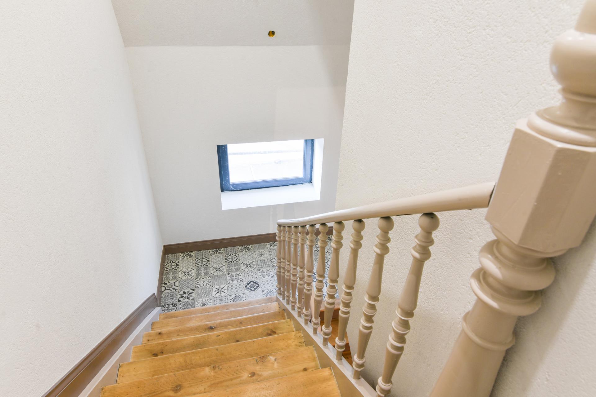 CAGE ESCALIER