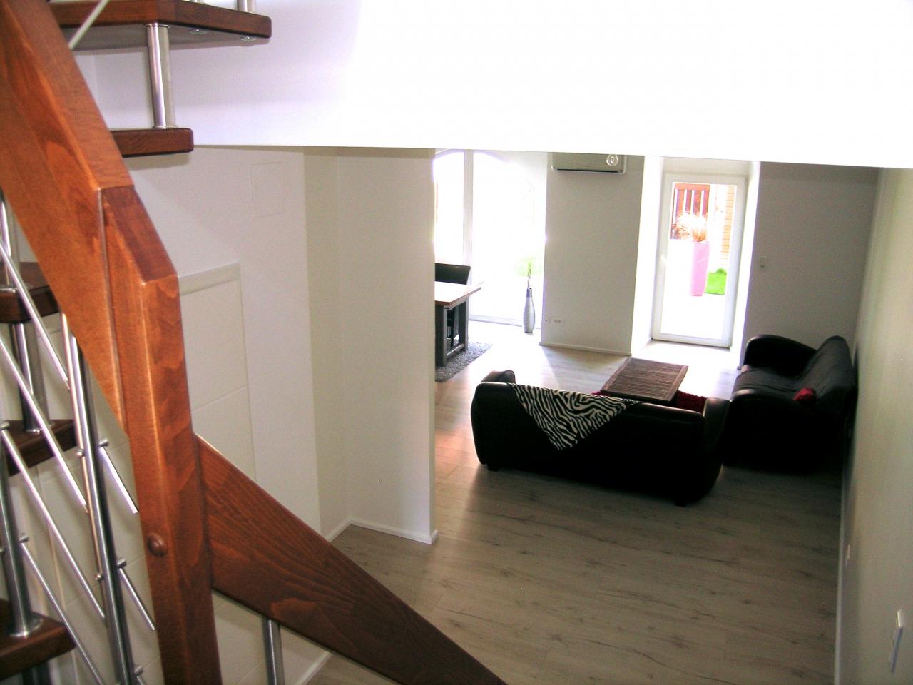 S SALON